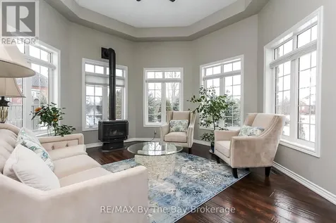 37 Walnut Drive Wasaga Beach ON L9Z 0A8