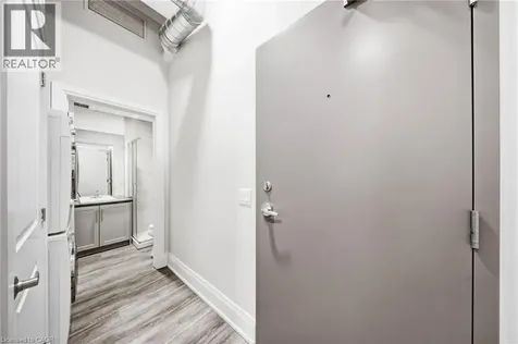 11 Queen Street Brantford ON N3T 3B1