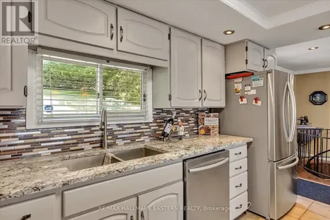 51 Darling Drive Selwyn ON K0L 2W0