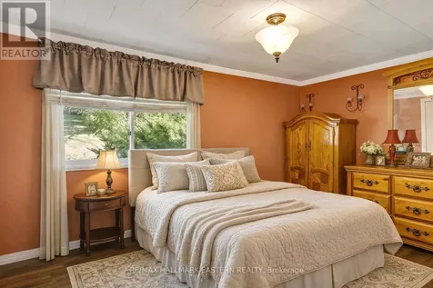 51 Darling Drive Selwyn ON K0L 2W0