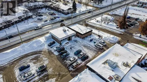 354 Charles Street East Kitchener ON N2G 4L5