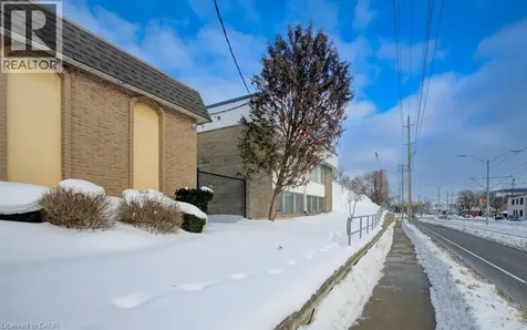 354 Charles Street East Kitchener ON N2G 4L5