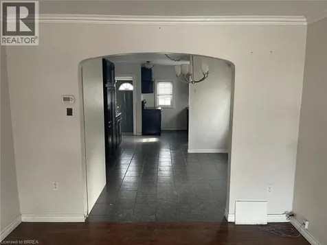 258 Wellington Road London ON N6C 4N5