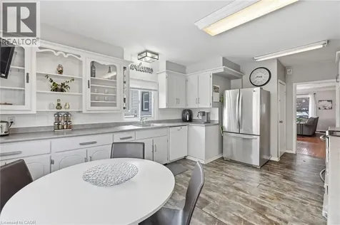 20 East 18th Street Hamilton ON L9A 4N7
