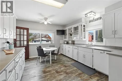 20 East 18th Street Hamilton ON L9A 4N7