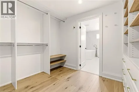 22 Rosebough Street Dundas ON L9H 5C5