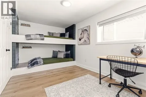 22 Rosebough Street Dundas ON L9H 5C5