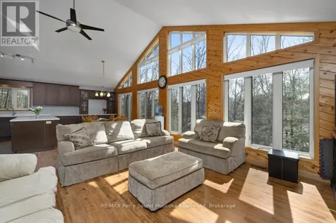 38 Shebeshekong Estates Road South Carling ON P0G 1G0