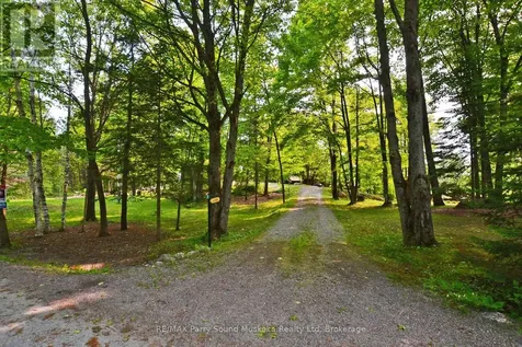 38 Shebeshekong Estates Road South Carling ON P0G 1G0