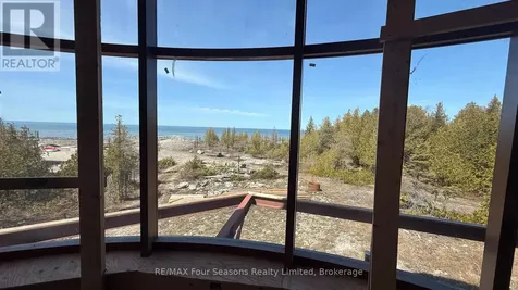 794 Dorcas Bay Road Northern Bruce Peninsula ON N0H 2R0