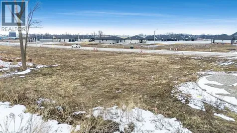 1876 Molise Boulevard Kingsville ON N0P 2G0