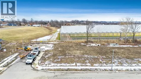 1876 Molise Boulevard Kingsville ON N0P 2G0