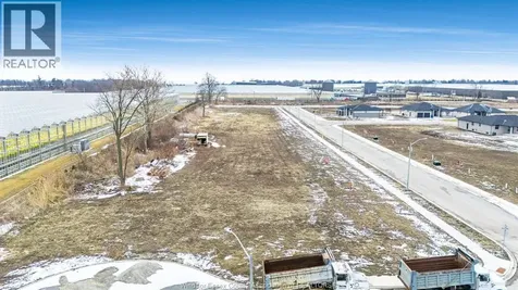 1876 Molise Boulevard Kingsville ON N0P 2G0