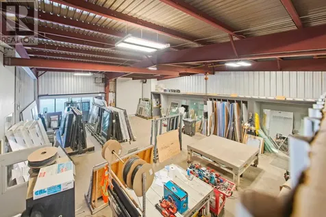 121 White Oak Dr E Sault Ste. Marie ON P6B 4J7