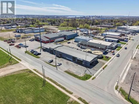 121 White Oak Dr E Sault Ste. Marie ON P6B 4J7