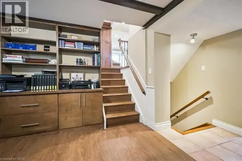 2033 Saxon Road Oakville ON L6L 2V1
