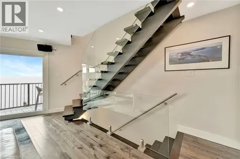 2136 Old Lakeshore Road Burlington ON L7R 1A3