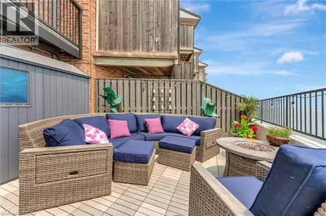 2136 Old Lakeshore Road Burlington ON L7R 1A3
