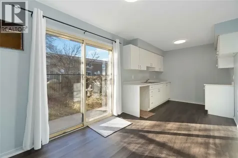 885 Carleton Place Sarnia ON N7T 3V8