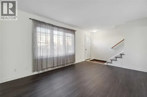 885 Carleton Place Sarnia ON N7T 3V8