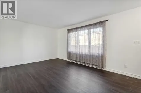 885 Carleton Place Sarnia ON N7T 3V8