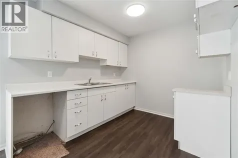 885 Carleton Place Sarnia ON N7T 3V8