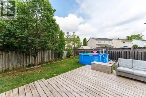 1809 Chopin Place Ottawa ON K1C 5G1