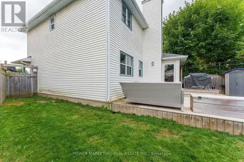 1809 Chopin Place Ottawa ON K1C 5G1