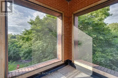 21 Bartley Drive Caledon ON L7E 0N1