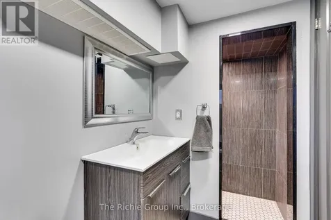 21 Bartley Drive Caledon ON L7E 0N1