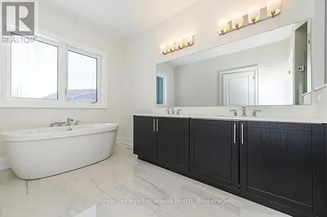 113 Clement Lane Blue Mountains ON N0H 1J0