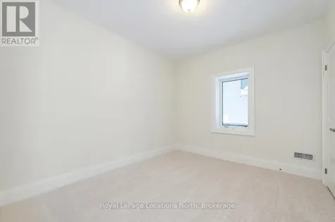 113 Clement Lane Blue Mountains ON N0H 1J0