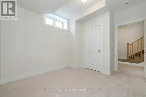 111 Clement Lane Blue Mountains ON N0H 1J0