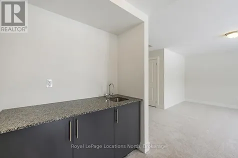 111 Clement Lane Blue Mountains ON N0H 1J0