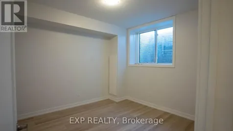 236 Woodroffe Avenue North Ottawa ON K2A 3V4