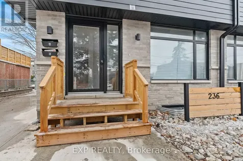 236 Woodroffe Avenue North Ottawa ON K2A 3V4