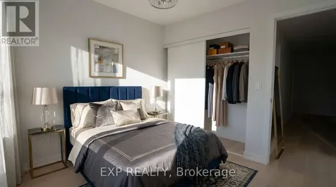 236 Woodroffe Avenue North Ottawa ON K2A 3V4