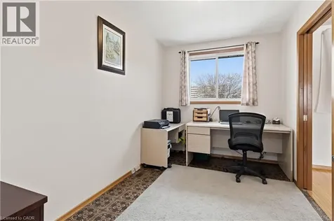 64 Neil Avenue Stoney Creek ON L8G 2N2