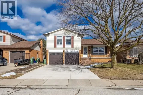 64 Neil Avenue Stoney Creek ON L8G 2N2
