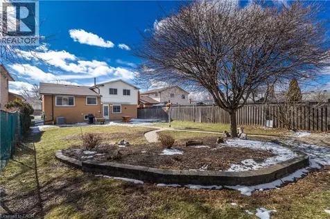 64 Neil Avenue Stoney Creek ON L8G 2N2