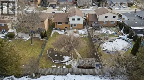 64 Neil Avenue Stoney Creek ON L8G 2N2