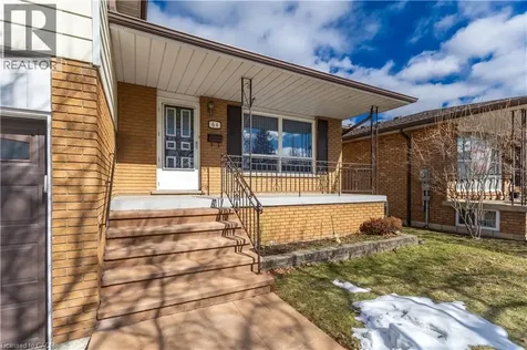 64 Neil Avenue Stoney Creek ON L8G 2N2