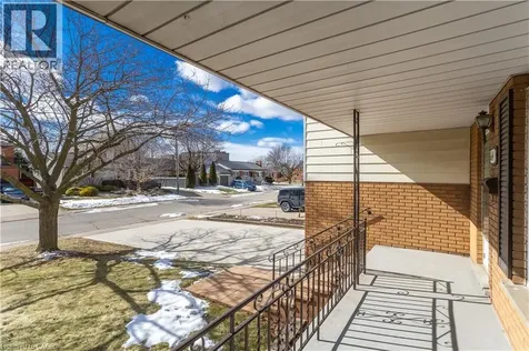64 Neil Avenue Stoney Creek ON L8G 2N2