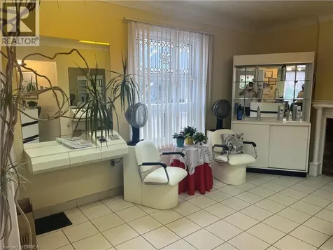 266 Brant Avenue Brantford ON N3T 3J7