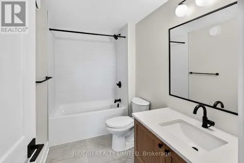 126 Hearthside Drive Westport ON K0G 1X0