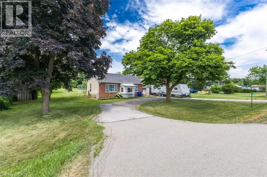 2718 Upper James Street Hamilton ON L0R 1W0
