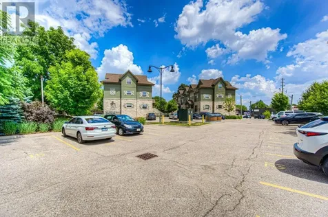 112 Union Street East Waterloo ON N2J 1C5