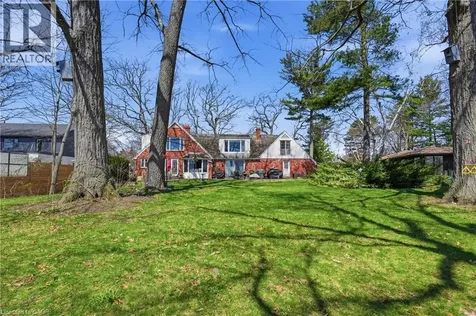 208 North Shore Boulevard West Burlington ON L7T 1A4