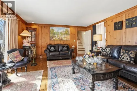 208 North Shore Boulevard West Burlington ON L7T 1A4