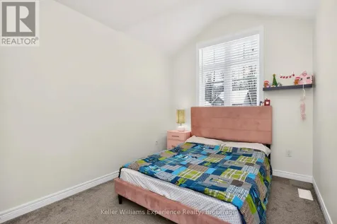 995 Cook Drive Midland ON L4R 0E4